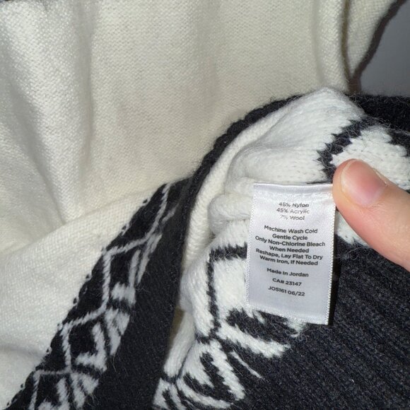 Talbots Womens Black & White Fair Isle Sweater Medium Crewneck - Picture 6 of 6